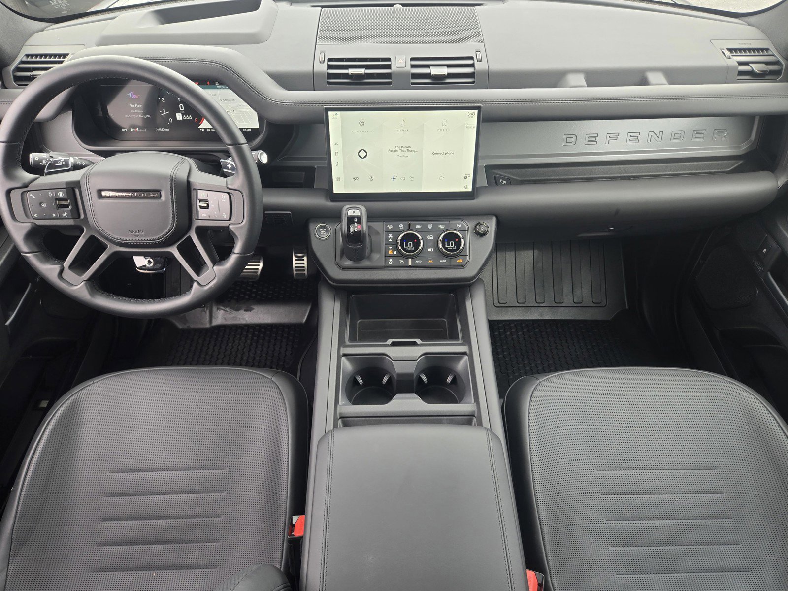 Used 2025 Land Rover Defender 110 image 8