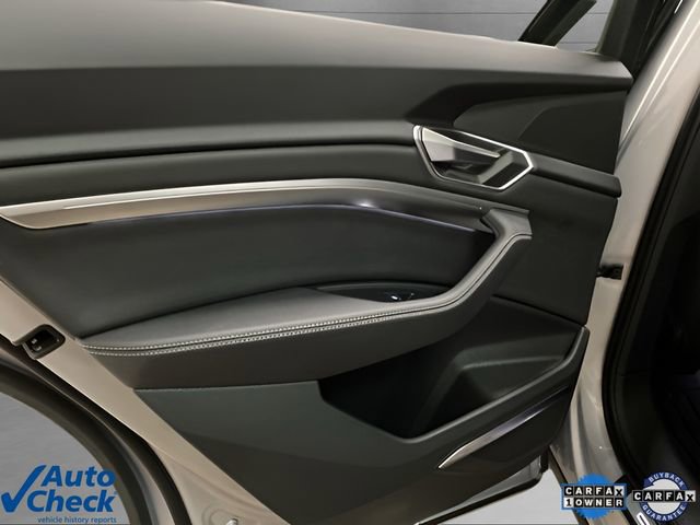 Used 2023 Audi e-tron Premium Plus w/ Premium Plus Package image 68