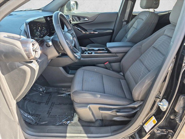 Used 2026 Chevrolet Equinox LT AWD/4WD image 16