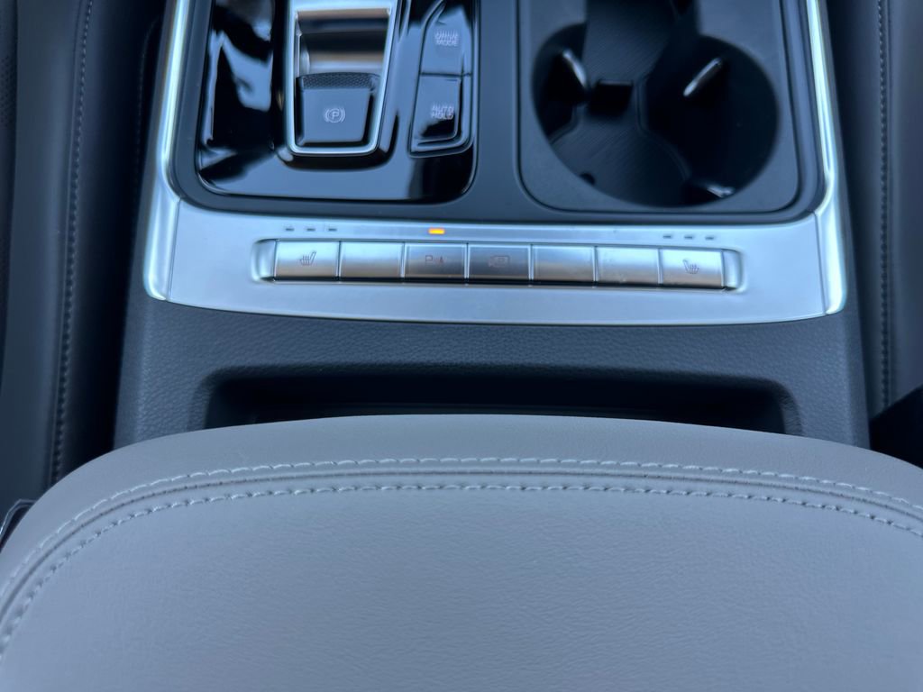 New 2026 Kia Carnival EX image 29