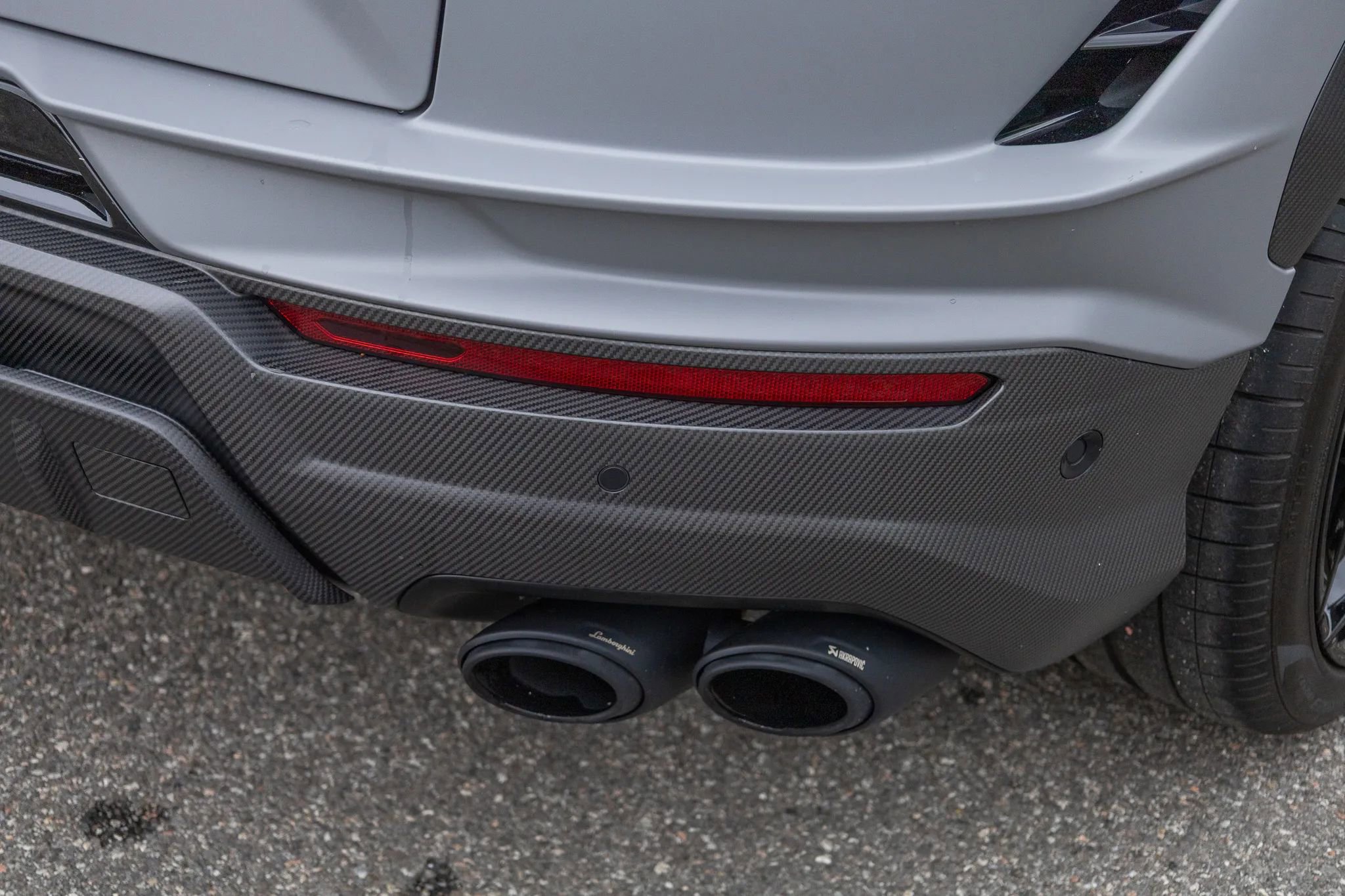 Used 2024 Lamborghini Urus Performante AWD/4WD image 42