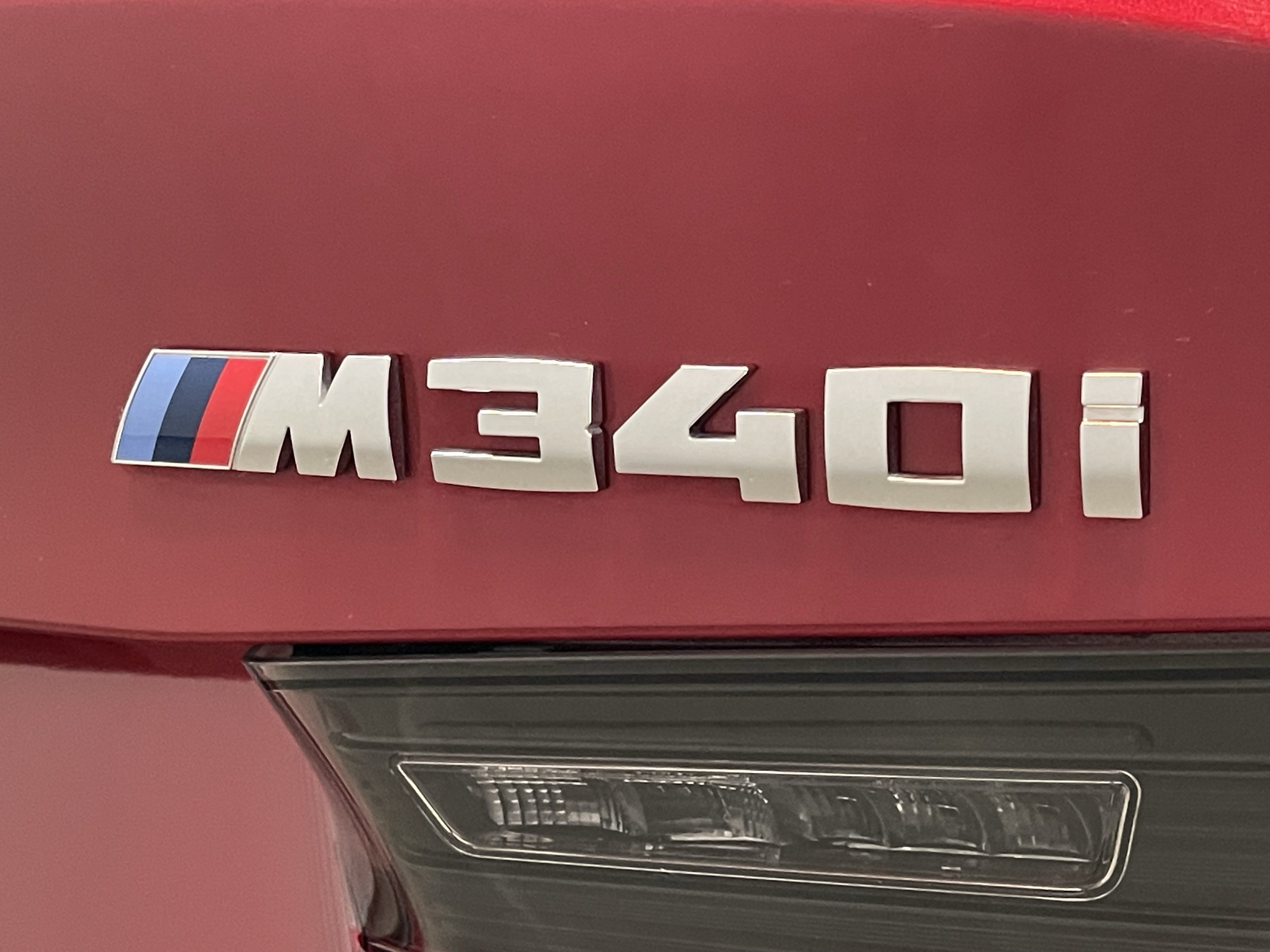 Used 2025 BMW M340i Sedan RWD image 6