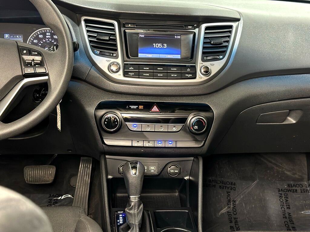 Used 2017 Hyundai Tucson SE image 15