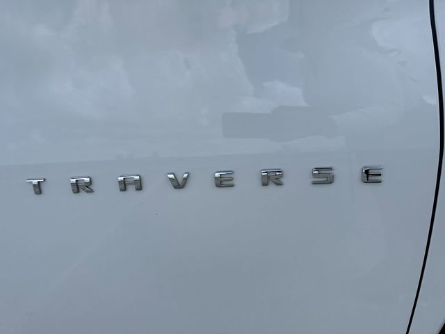 Used 2023 Chevrolet Traverse LT image 12