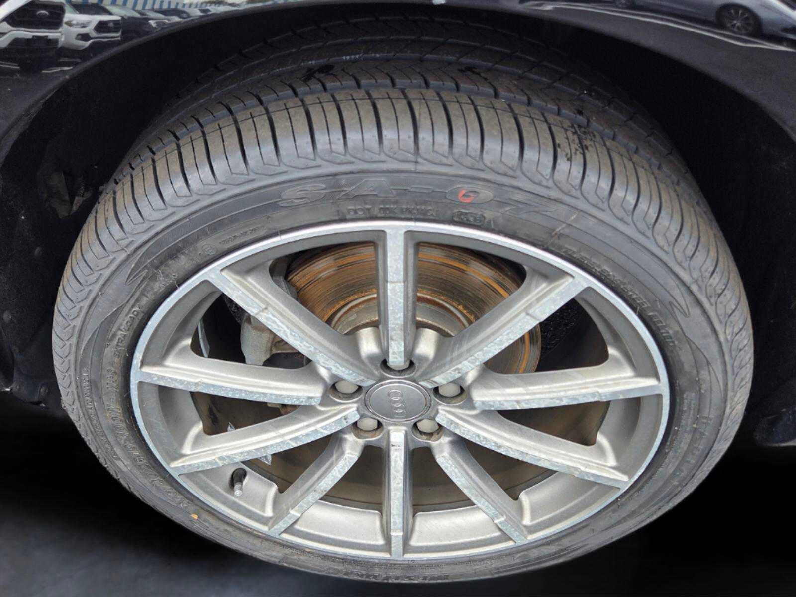 Used 2018 Audi Q3 2.0T Premium Plus AWD/4WD image 9