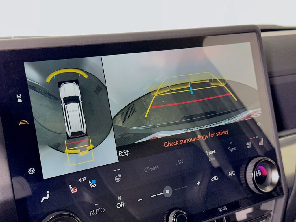 Used 2025 Lexus GX 550 w/ Accessory Package (Z1) image 26