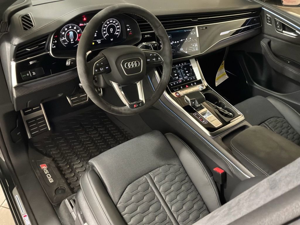 New 2026 Audi RS Q8 performance image 17