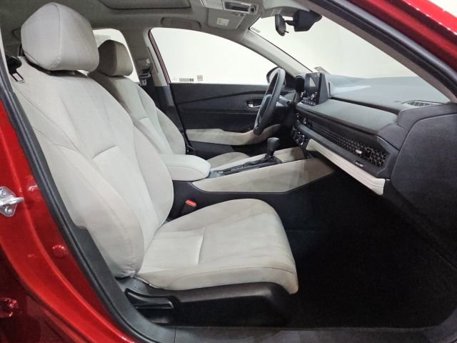 Certified 2024 Honda Accord EX image 23