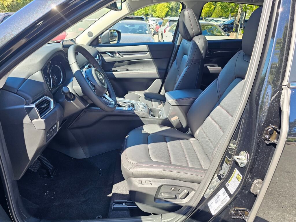 New 2025 MAZDA CX-5 Carbon Edition image 22