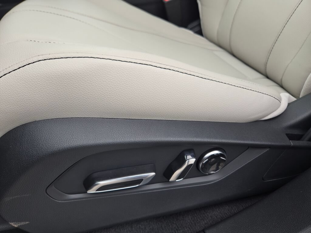 New 2026 Acura RDX SH-AWD image 30
