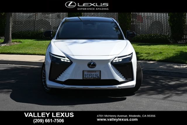 Certified 2025 Lexus RZ 300e w/ Accessory Package (Z1) FWD image 2
