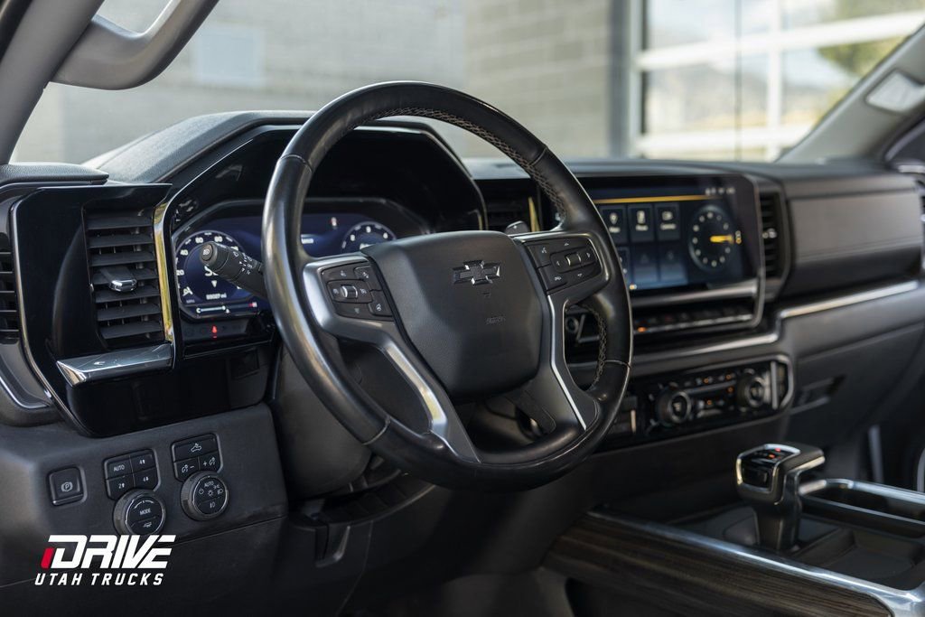 Used 2023 Chevrolet Silverado 1500 LT Trail Boss w/ Protection Package image 43