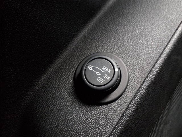 Used 2023 Chevrolet Equinox RS w/ LPO, Floor Liner Package image 13