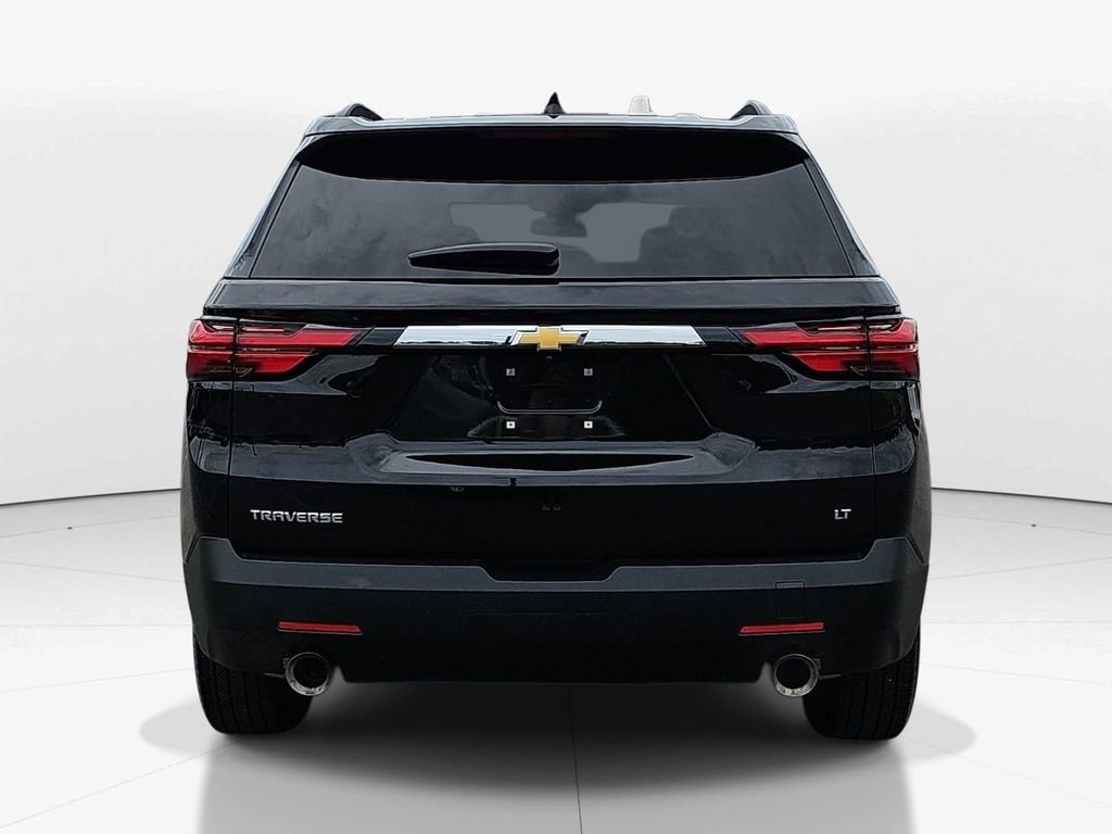 Used 2023 Chevrolet Traverse LT FWD image 7