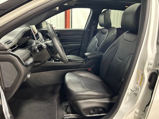 Used 2023 Jeep Compass High Altitude AWD/4WD image 13