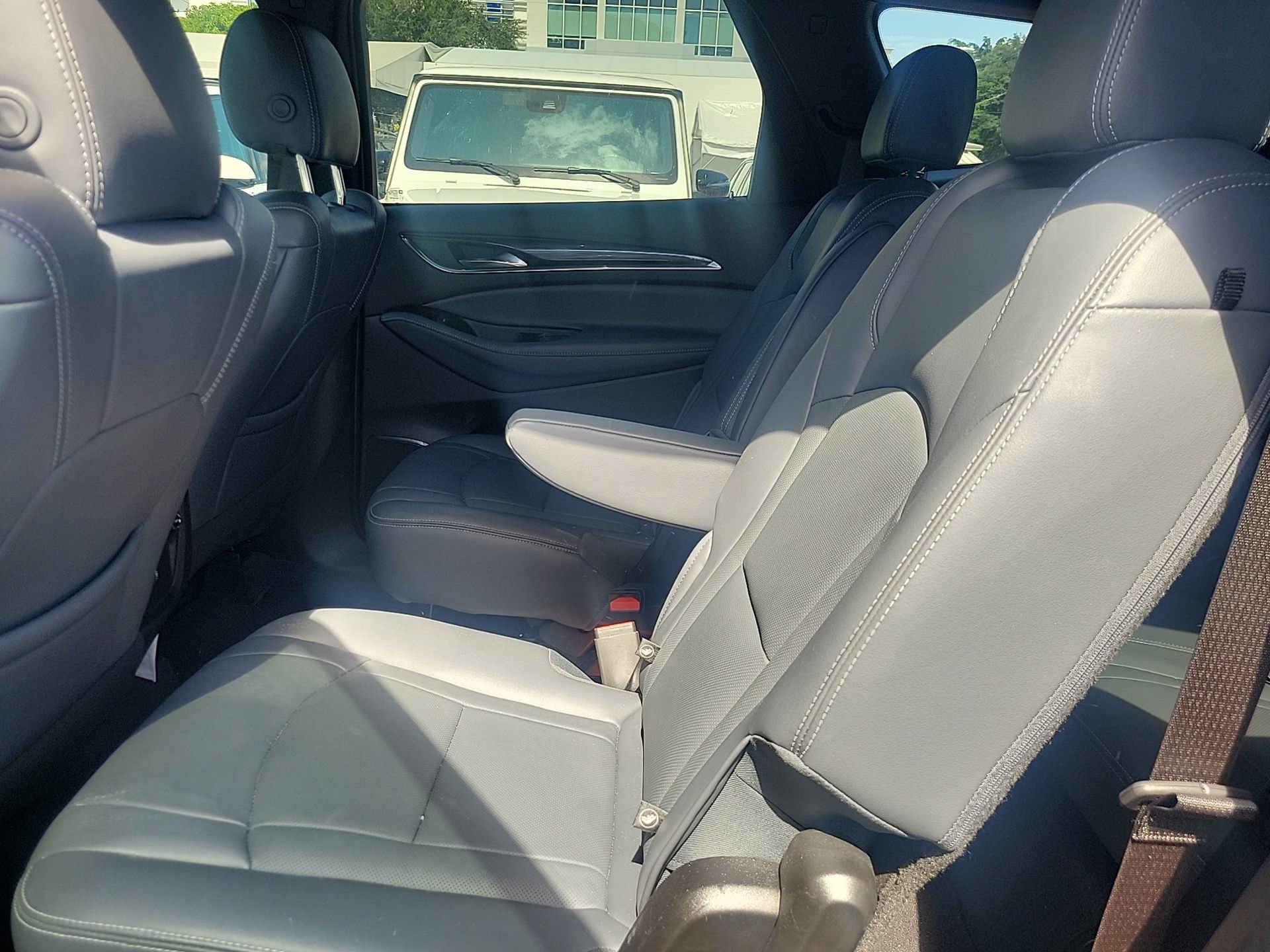 Used 2023 Buick Enclave Essence FWD image 14