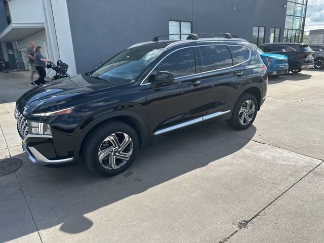 Used 2021 Hyundai Santa Fe SEL image 2