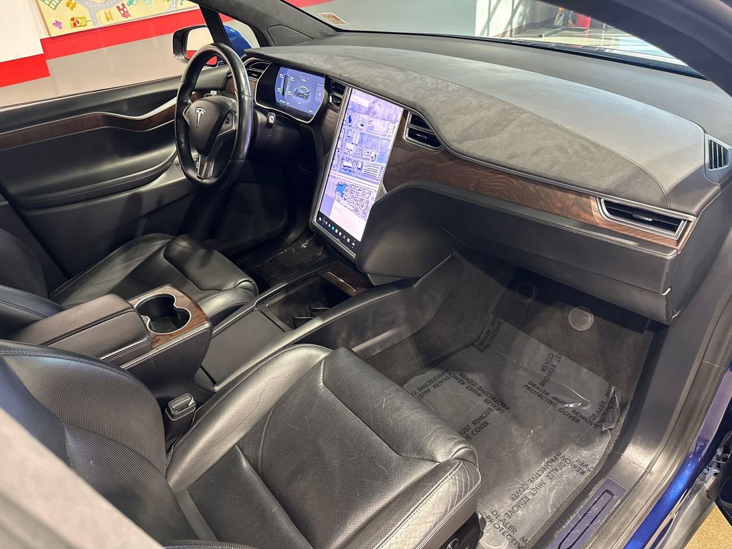 Used 2016 Tesla Model X Performance image 61