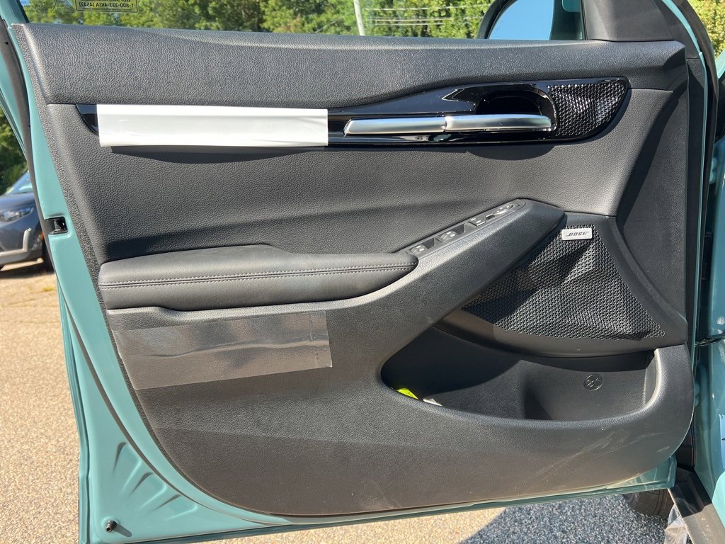 New 2026 Kia Seltos SX w/ SX Sunroof Package image 7