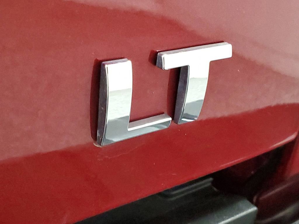 Used 2018 Chevrolet Silverado 1500 LT w/ All Star Edition image 22