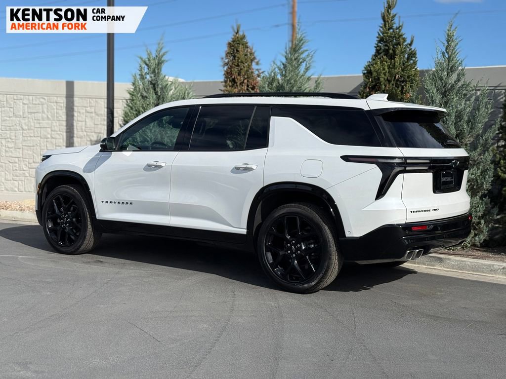Used 2025 Chevrolet Traverse RS w/ LPO, Floor Liner Package image 5