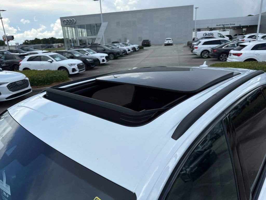 New 2025 Audi Q7 3.0T Premium Plus image 32
