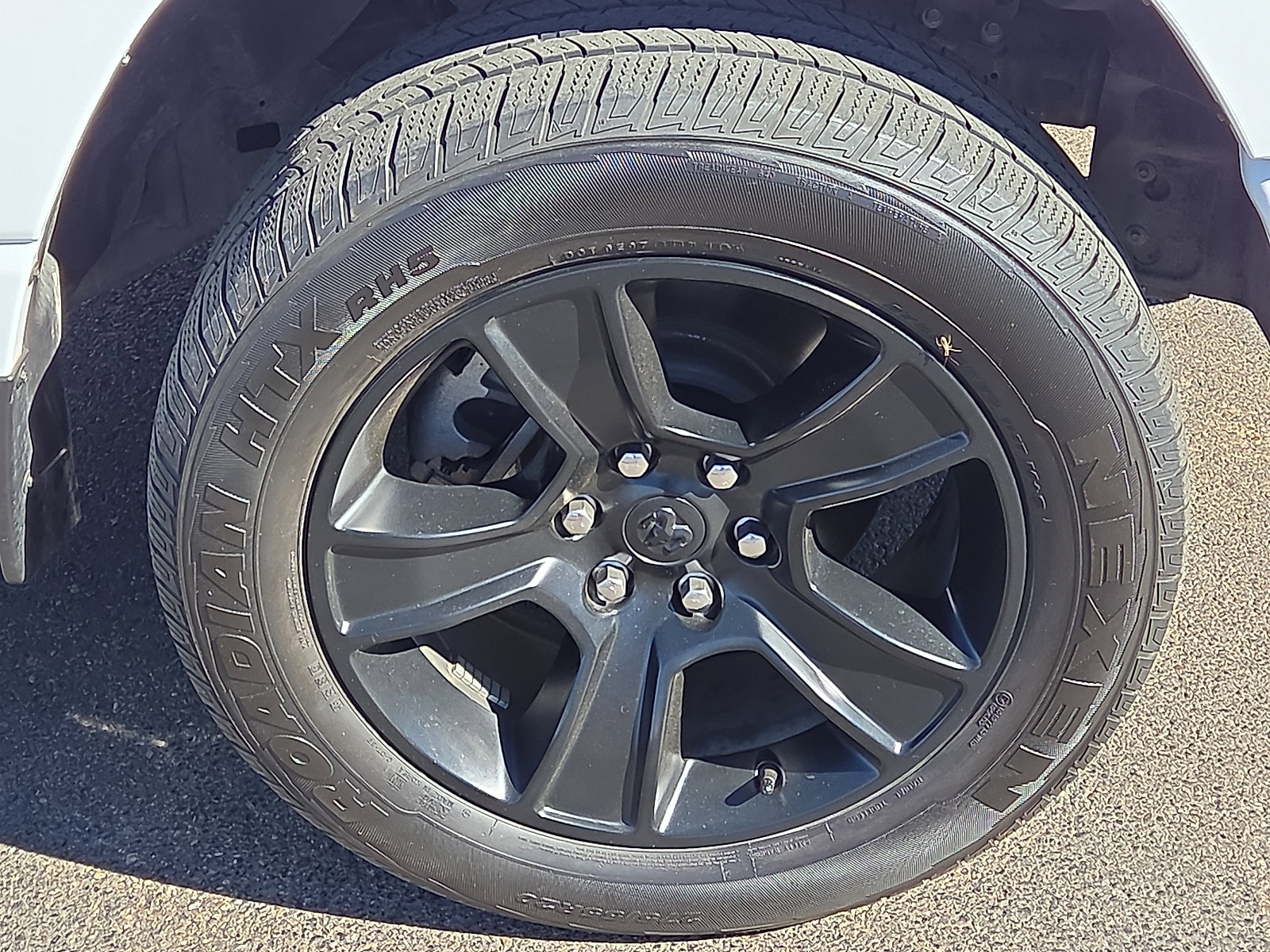 Used 2024 RAM 1500 Lone Star image 7