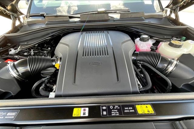 New 2025 Land Rover Range Rover Sport Dynamic SE image 13