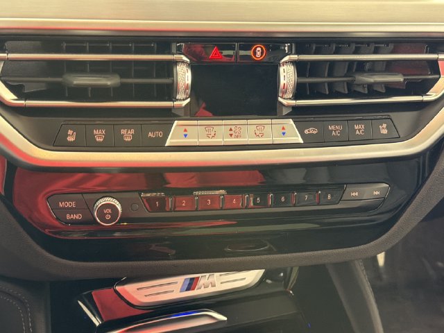 Used 2024 BMW X4 M40i w/ Premium Package AWD/4WD image 8