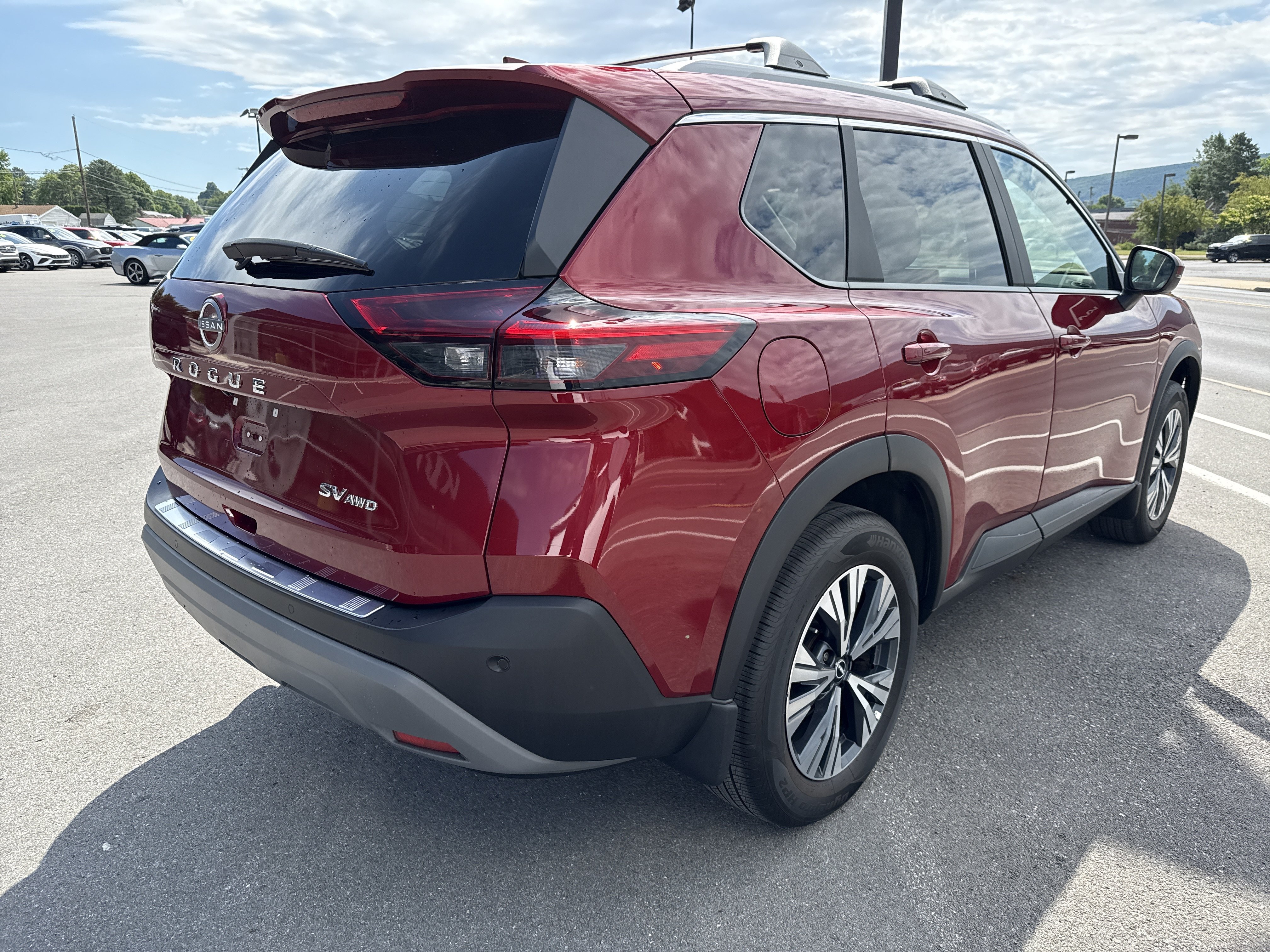 Used 2023 Nissan Rogue SV w/ SV Premium Package AWD/4WD video 3