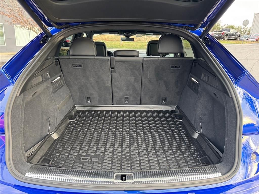 Used 2024 Audi SQ5 Premium Plus w/ S Sport Package image 10