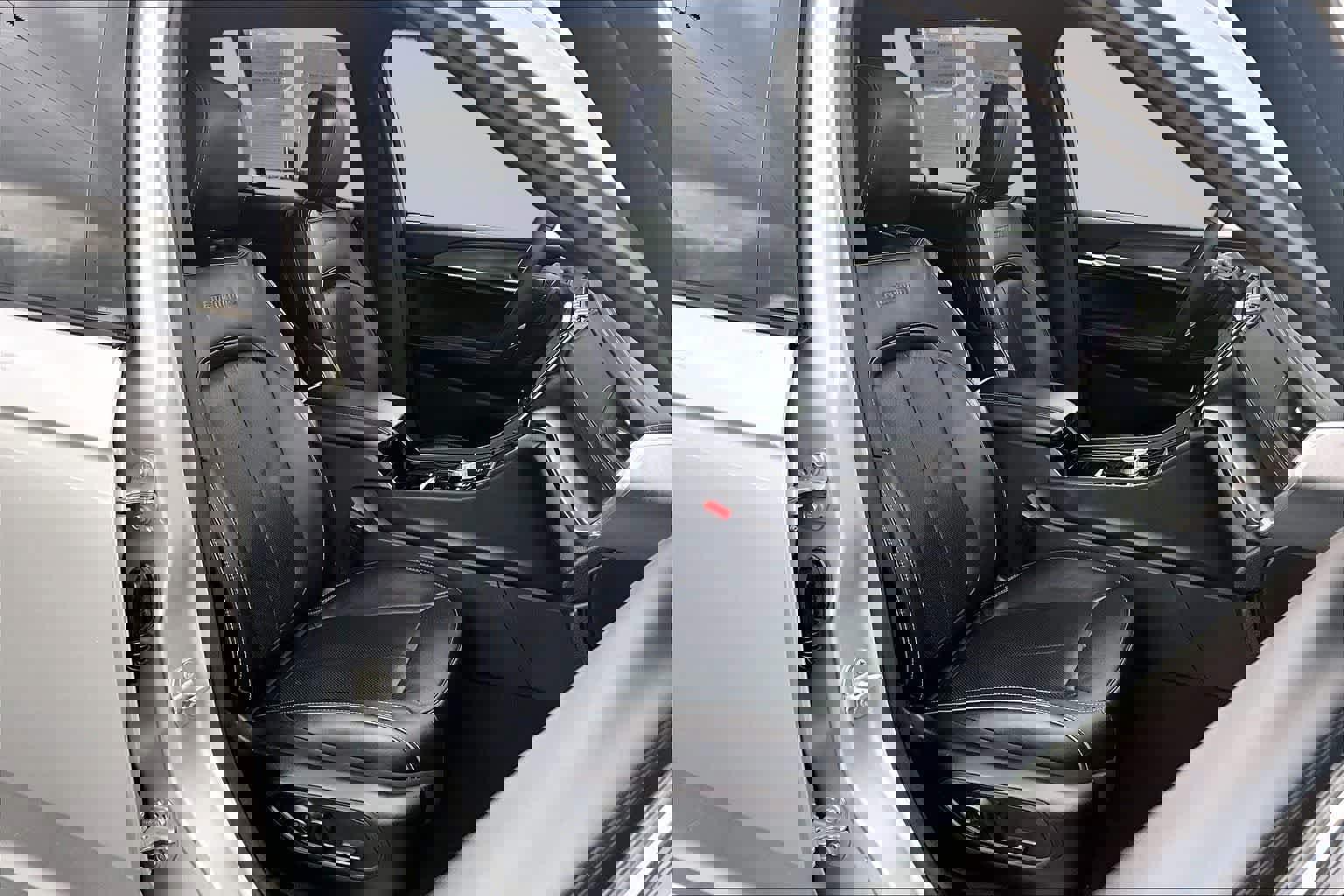 Used 2024 Jeep Grand Cherokee Overland image 14