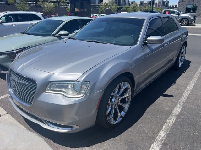 Used 2016 Chrysler 300 Limited RWD image 1