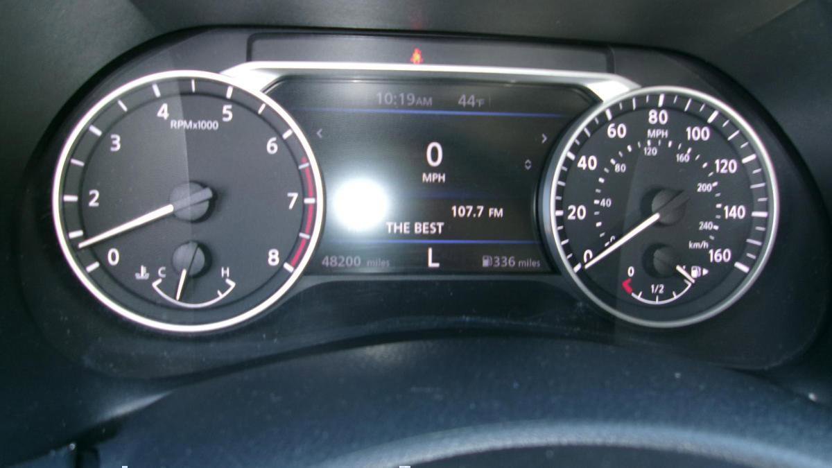 Used 2024 Nissan Sentra SV FWD image 14