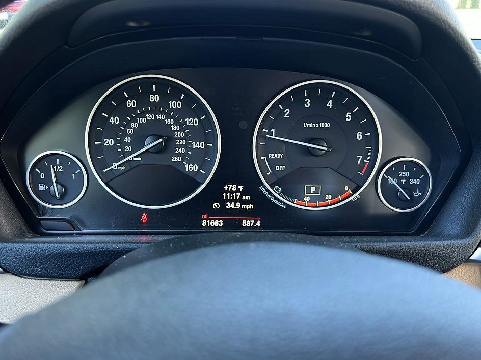 Used 2014 BMW 328i xDrive Wagon AWD/4WD image 13