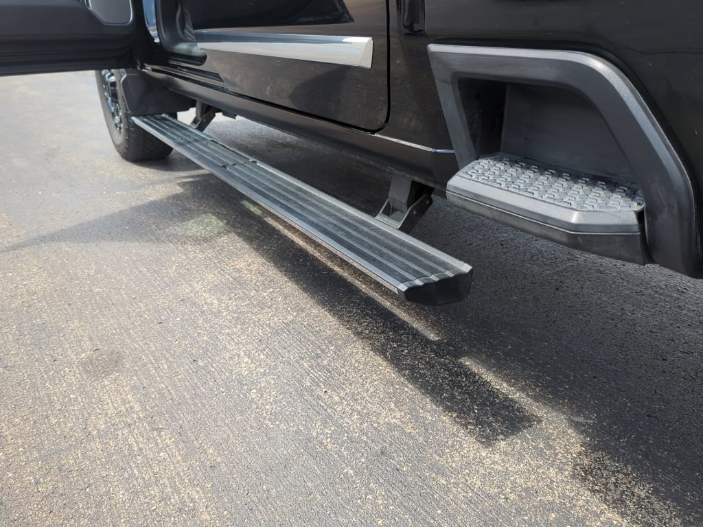 Certified 2025 Chevrolet Silverado 3500 High Country w/ High Country Premium Package AWD/4WD image 17