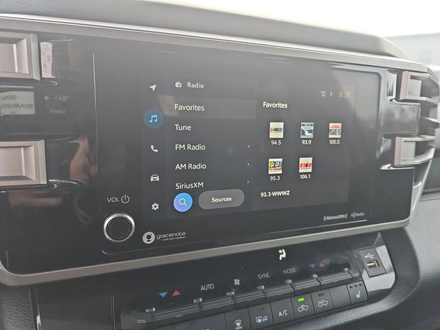 Used 2023 Toyota Tundra SR5 w/ SR5 Premium Package image 22