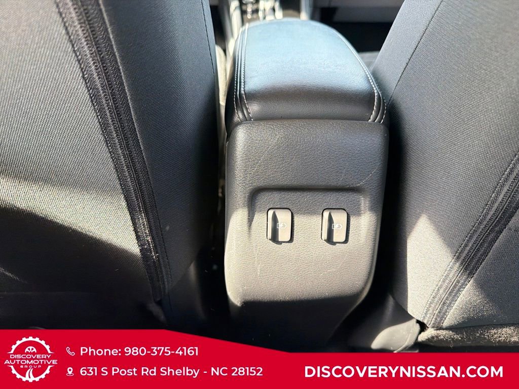 Certified 2024 Nissan Kicks SV image 30