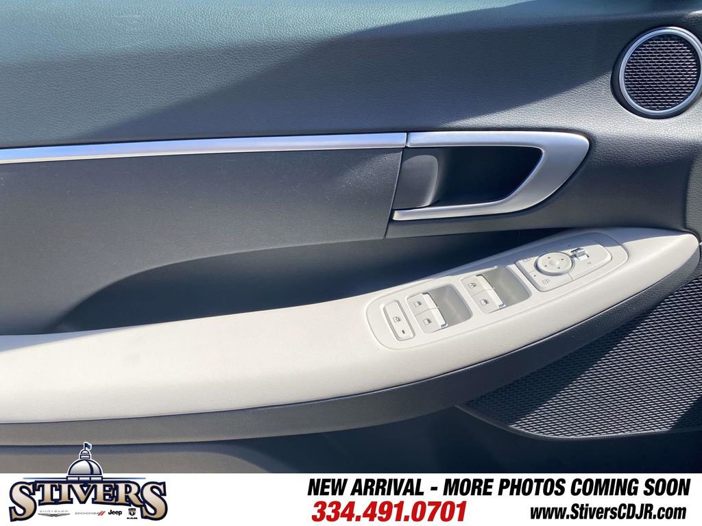 Used 2023 Hyundai Sonata SE FWD image 19