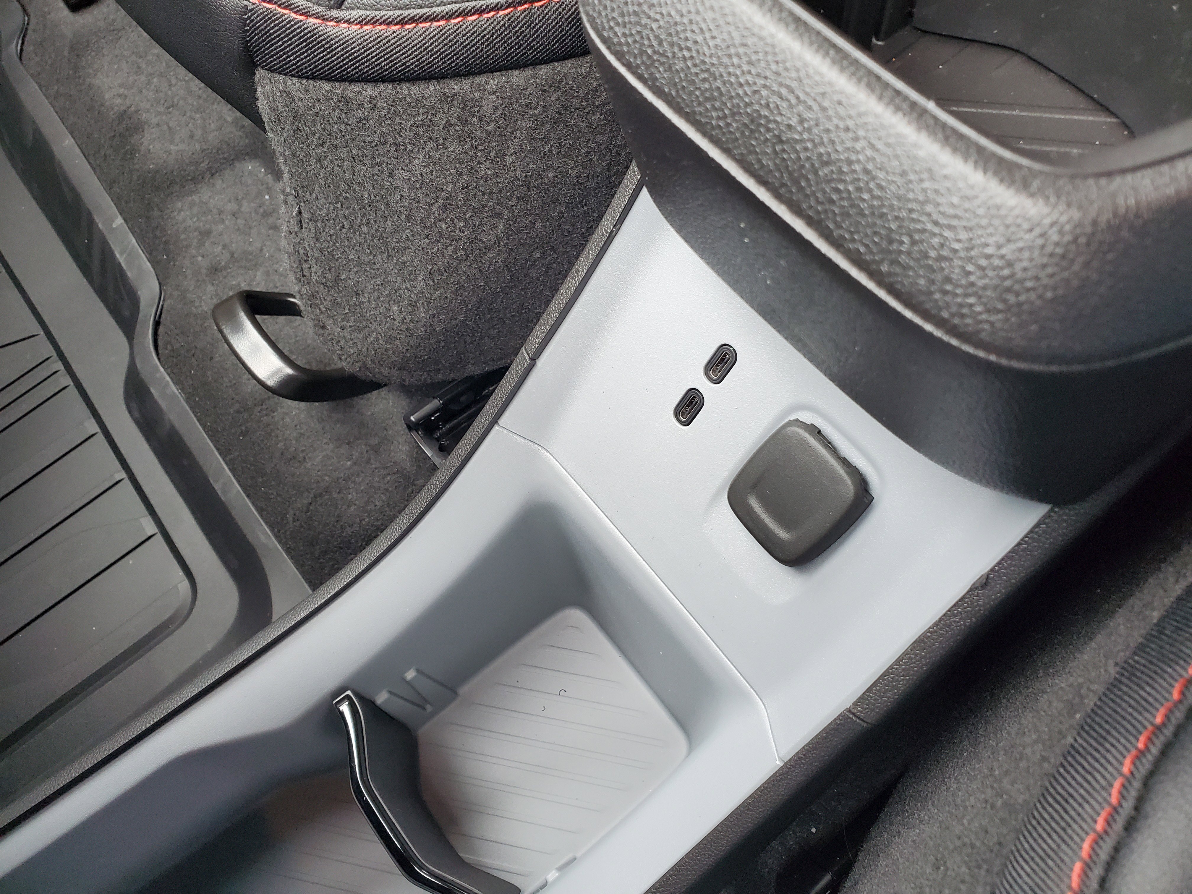 New 2027 Chevrolet Bolt RS w/ LPO, All-Weather Package FWD image 22