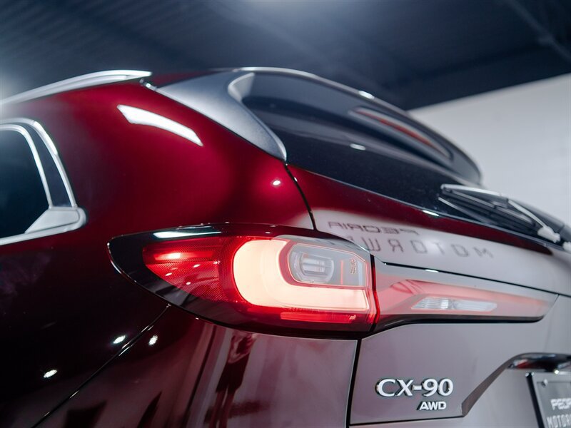 Used 2024 MAZDA CX-90 Plug-In Hybrid w/ Premium Pkg AWD/4WD image 15