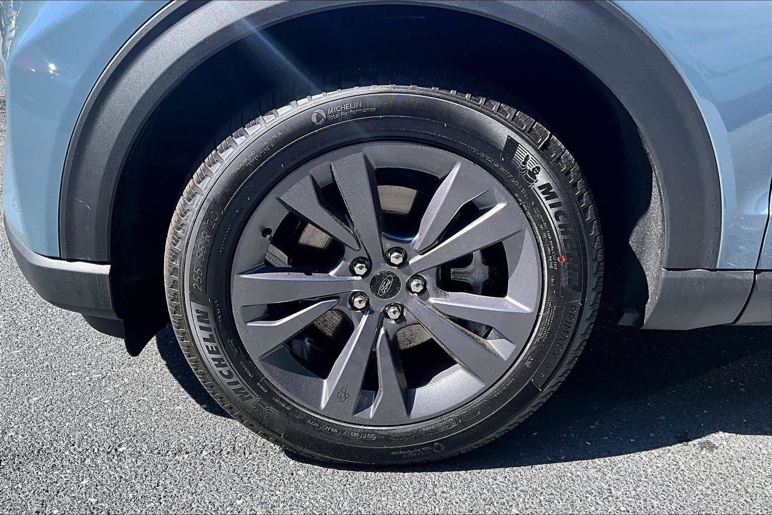 New 2026 Ford Explorer Active AWD/4WD image 11