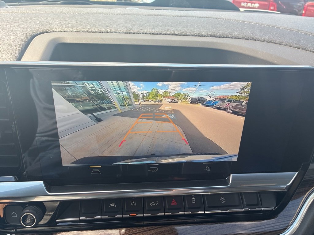 Used 2025 Chevrolet Silverado 1500 LT Trail Boss w/ Dark Appearance Package image 28