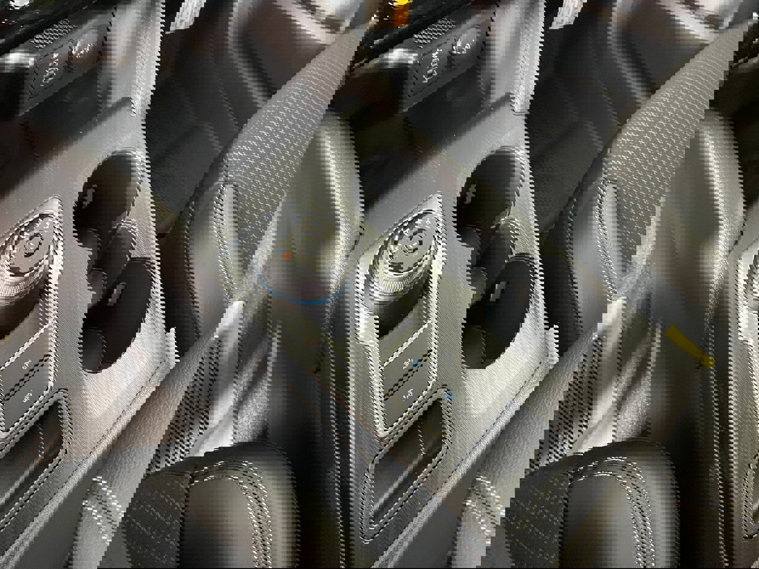 New 2025 Ford Escape SE w/ Class II Trailer Tow Package image 8