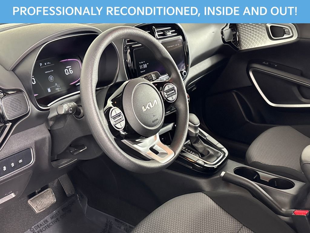 Certified 2024 Kia Soul S image 7