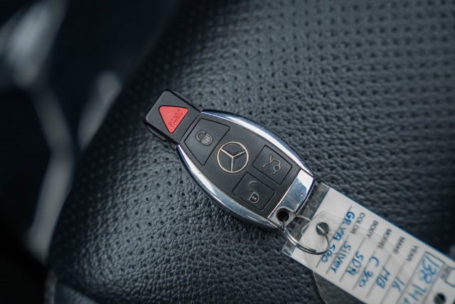 Used 2016 Mercedes-Benz C 300 4MATIC Sedan image 41