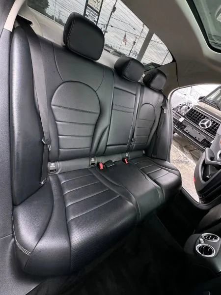 Used 2015 Mercedes-Benz C 300 4MATIC Sedan image 26