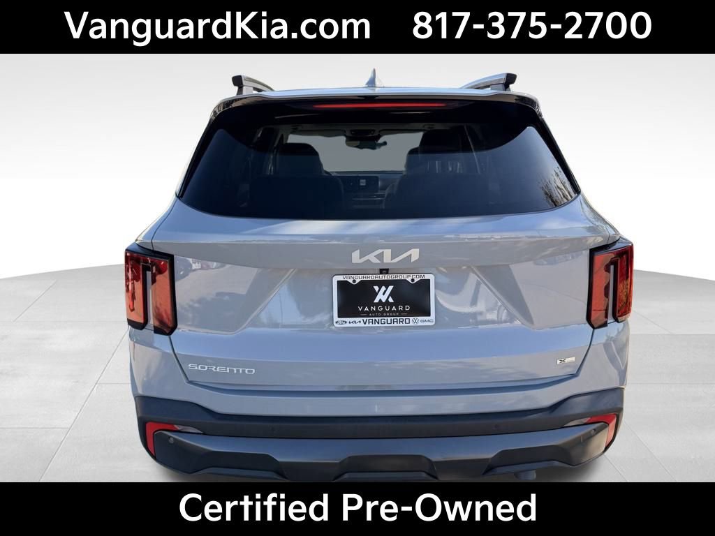 Certified 2024 Kia Sorento SX Prestige image 3