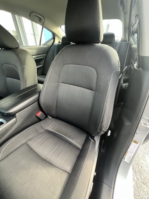 Used 2022 Nissan Altima 2.5 SV image 14