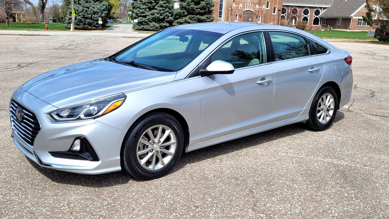 Used 2019 Hyundai Sonata ECO image 2